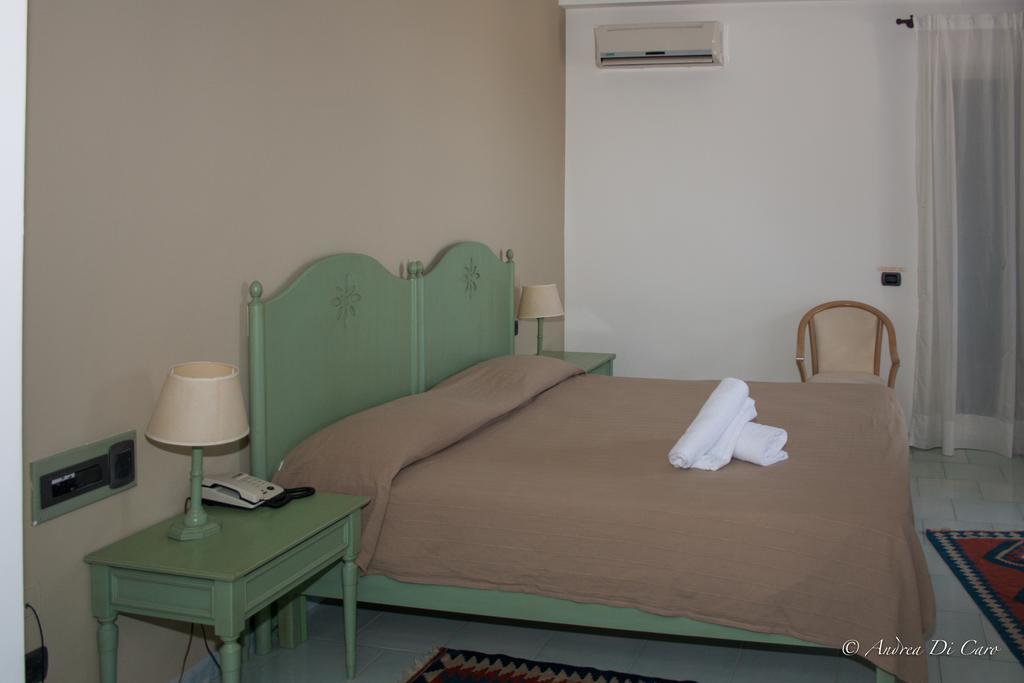 Hotel Puntamajata Реальмонте Номер фото